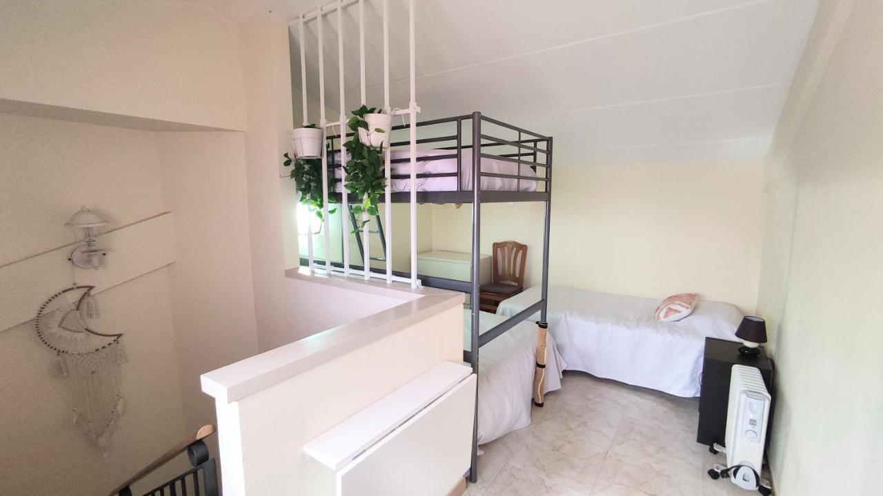 Casa En L'Estartit, Piscina, Jardin Comunitario Villa Luaran gambar
